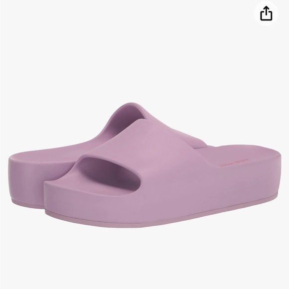 Nine West Shoes - NWT! Nine West Platform Pool Slides